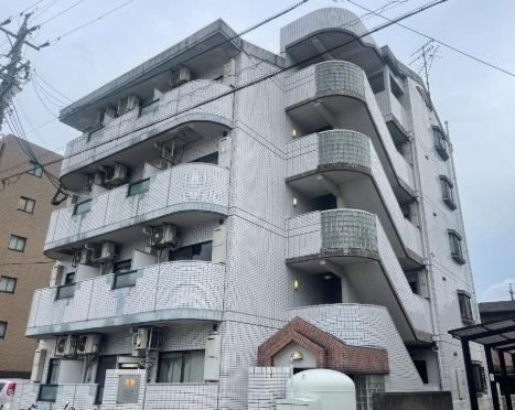 1棟マンション 稲沢市駅前4丁目 利回り：9.27％
